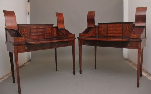 PAIR OF EARLY 20TH CENTURY MAHOGANY CARLTON HOUSE DESK'S - ADDITIONAL PHOTO 2