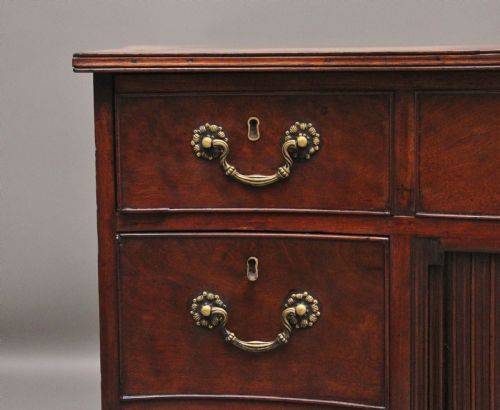 EARLY 19TH CENTURY MAHOGANY CHEST OF DRAWERS - ADDITIONAL PHOTO 3