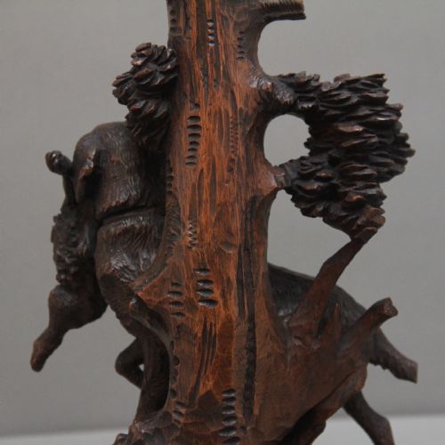 19TH CENTURY BLACK FOREST CENTRE PIECE - ADDITIONAL PHOTO 9