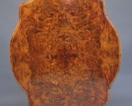 19TH CENTURY WALNUT CENTRE TABLE BY EDWARDS ROBERTS - ADDITIONAL PHOTO 2