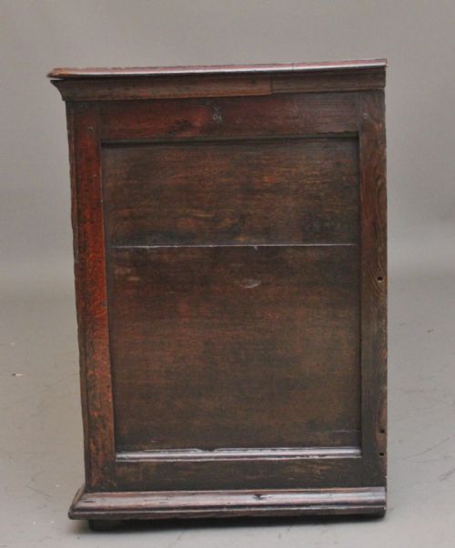 A GOOD GEORGIAN 18TH CENTURY OAK DRESSER - ADDITIONAL PHOTO 8