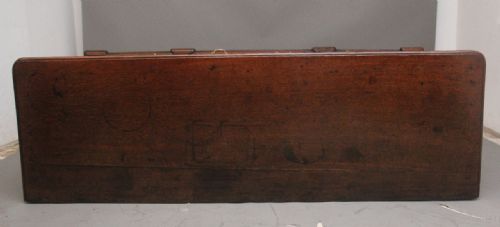 A GOOD GEORGIAN 18TH CENTURY OAK DRESSER - ADDITIONAL PHOTO 9