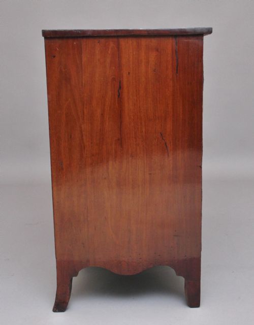 18TH CENTURY MAHOGANY SERPENTINE CHEST OF DRAWERS - ADDITIONAL PHOTO 7