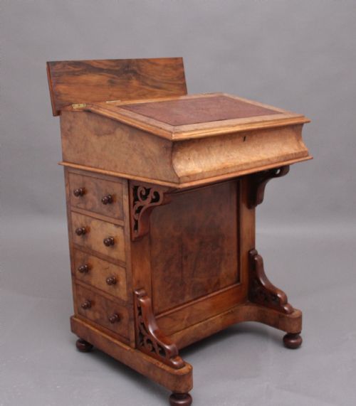 19TH CENTURY BURR WALNUT DAVENPORT - ADDITIONAL PHOTO 3
