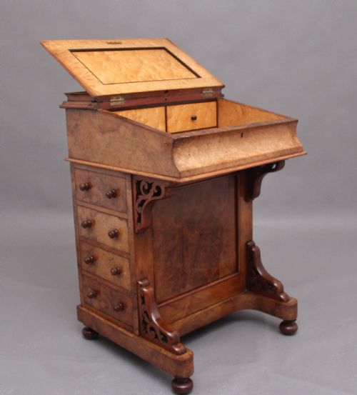 19TH CENTURY BURR WALNUT DAVENPORT - ADDITIONAL PHOTO 4