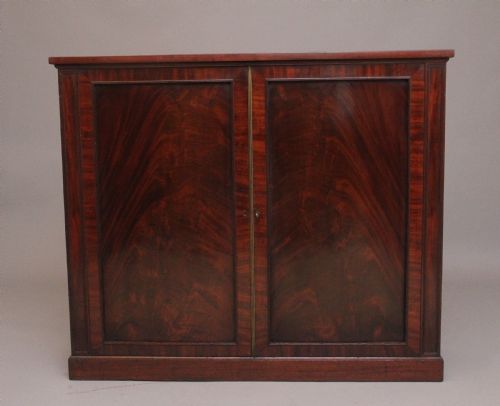 Early 19th Century Mahogany Cabinet