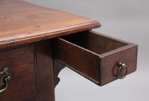 18TH CENTURY OAK SIDE TABLE - ADDITIONAL PHOTO 10