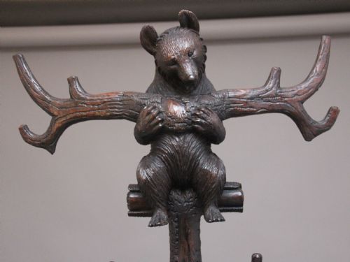 EARLY 20TH CENTURY CARVED BEAR HALL STAND - ADDITIONAL PHOTO 6