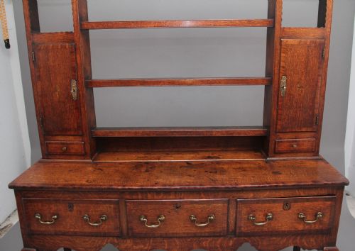 18TH CENTURY ANTIQUE COUNTRY OAK DRESSER AND RACK - ADDITIONAL PHOTO 3