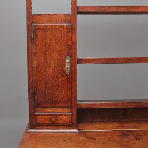18TH CENTURY ANTIQUE COUNTRY OAK DRESSER AND RACK - ADDITIONAL PHOTO 4