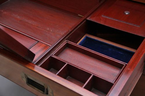 19TH CENTURY MAHOGANY MILITARY SECRETAIRE CHEST - ADDITIONAL PHOTO 15