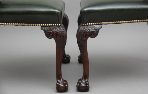 PAIR OF 19TH CENTURY CARVED MAHOGANY SIDE CHAIRS - ADDITIONAL PHOTO 6