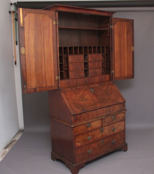 EARLY 18TH CENTURY WALNUT BUREAU BOOKCASE - ADDITIONAL PHOTO 11