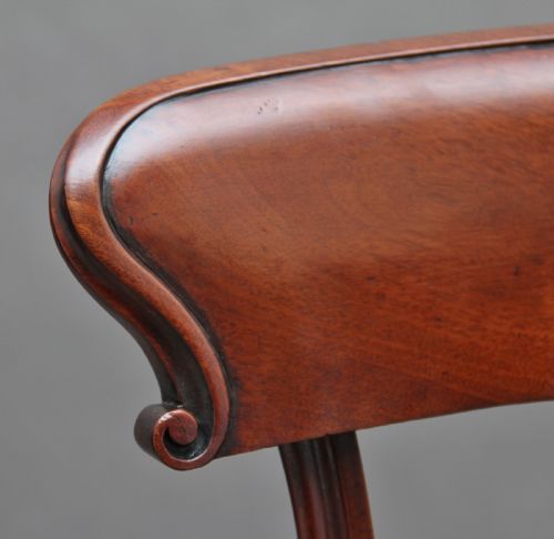SET OF TWELVE 19TH CENTURY MAHOGANY DINING CHAIRS - ADDITIONAL PHOTO 9