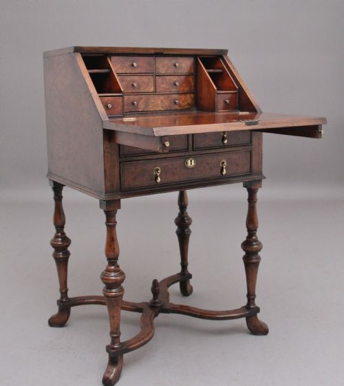 EARLY 20TH CENTURY WALNUT AND ELM BUREAU - ADDITIONAL PHOTO 1