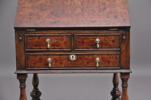 EARLY 20TH CENTURY WALNUT AND ELM BUREAU - ADDITIONAL PHOTO 6