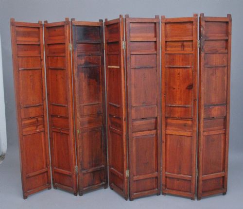 EARLY 20TH CENTURY CHINESE FOLDING SCREEN - ADDITIONAL PHOTO 2