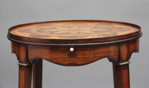 PAIR OF SHERATON REVIVAL MAHOGANY AND INLAID URNS STANDS - ADDITIONAL PHOTO 12