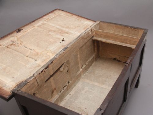 18TH CENTURY OAK COFFER - ADDITIONAL PHOTO 3
