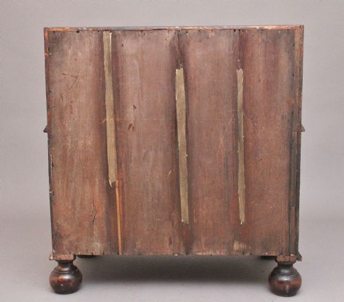 18TH CENTURY WALNUT BUREAU - ADDITIONAL PHOTO 11