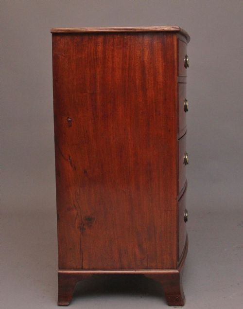 EARLY 19TH CENTURY MAHOGANY BOWFRONT CHEST - ADDITIONAL PHOTO 7