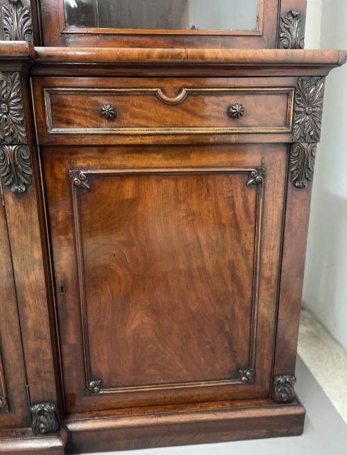 ANTIQUE EARLY 19TH CENTURY MAHOGANY BREAK FRONT BOOKCASE - ADDITIONAL PHOTO 8