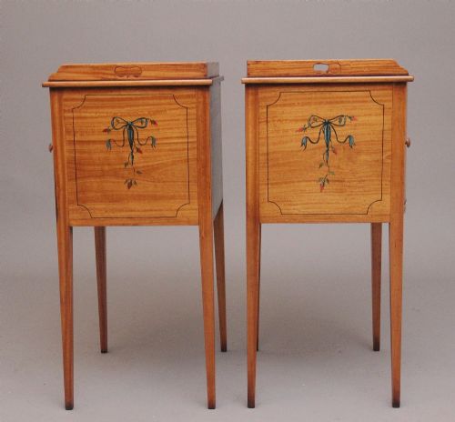 PAIR EARLY 20TH CENTURY SATINWOOD BEDSIDE CABINETS - ADDITIONAL PHOTO 10