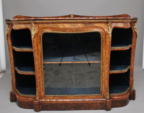 19TH CENTURY BURR WALNUT CREDENZA
