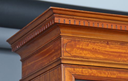 19TH CENTURY SATINWOOD CYLINDER BOOKCASE BY EDWARDS ROBERTS - ADDITIONAL PHOTO 9
