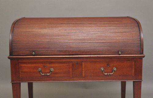 EARLY 19TH CENTURY MAHOGANY TAMBOUR DESK - ADDITIONAL PHOTO 5