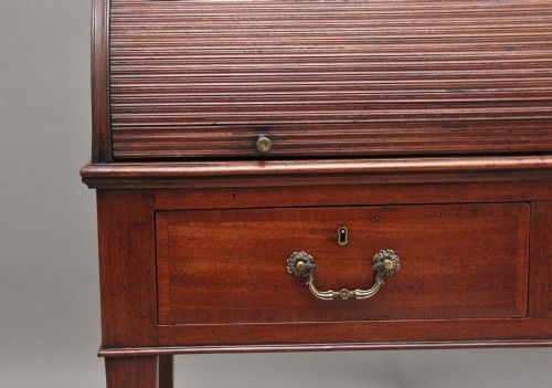 EARLY 19TH CENTURY MAHOGANY TAMBOUR DESK - ADDITIONAL PHOTO 6