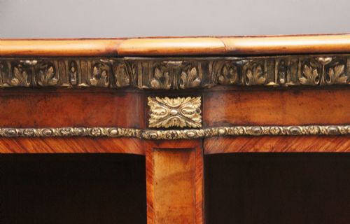 19TH CENTURY WALNUT AND ORMOLU OPEN BOOKCASE BY JOHNSTONE AND JEANES - ADDITIONAL PHOTO 5
