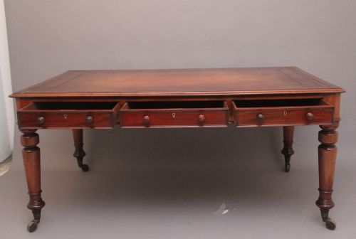 19TH CENTURY ANTIQUE MAHOGANY PARTNERS WRITING TABLE - ADDITIONAL PHOTO 1
