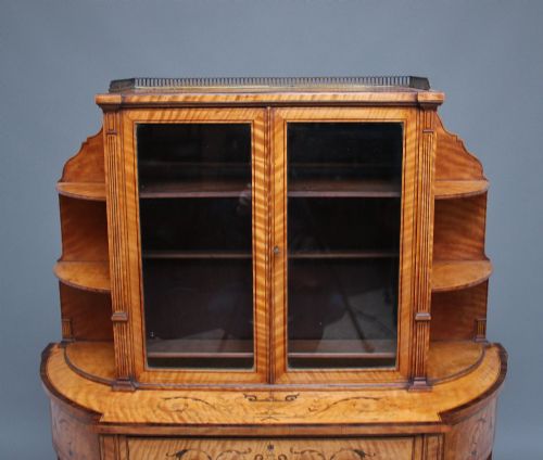 19TH CENTURY SATINWOOD DISPLAY CABINET - ADDITIONAL PHOTO 2