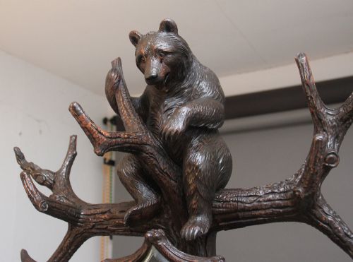 19TH CENTURY BLACK FOREST BEAR HALL STAND - ADDITIONAL PHOTO 1