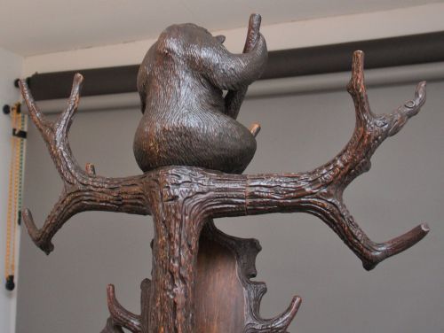 19TH CENTURY BLACK FOREST BEAR HALL STAND - ADDITIONAL PHOTO 9