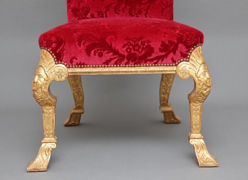 A PAIR OF GEORGE I STYLE GILTWOOD CHAIRS - ADDITIONAL PHOTO 4