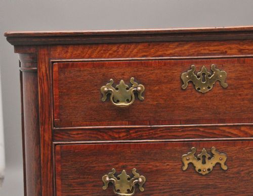 LARGE 18TH CENTURY ANTIQUE OAK DRESSER - ADDITIONAL PHOTO 3
