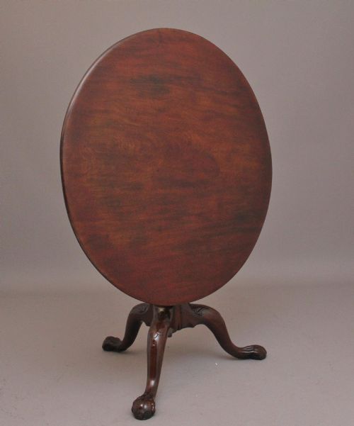 18TH CENTURY ANTIQUE MAHOGANY TRIPOD TABLE