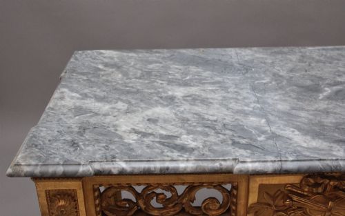 A SUPERB QUALITY 18TH CENTURY ITALIAN GILTWOOD CONSOLE TABLE - ADDITIONAL PHOTO 14