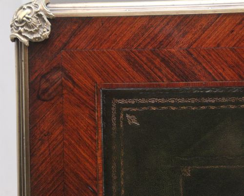 19TH CENTURY FRENCH KINGWOOD ORMOLU MOUNTED DESK - ADDITIONAL PHOTO 9