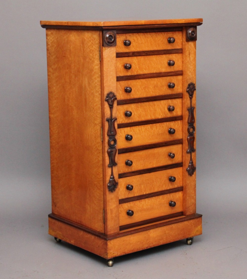 Wellington Chest