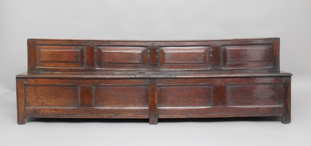 17th century Oak child's settle