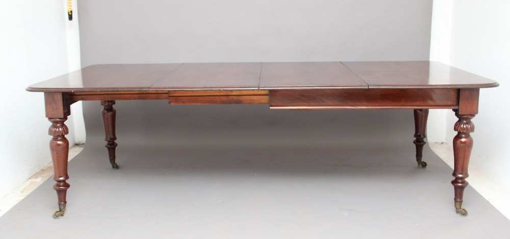 mahogany dining table