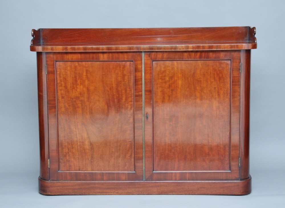 Mahogany cabinet
