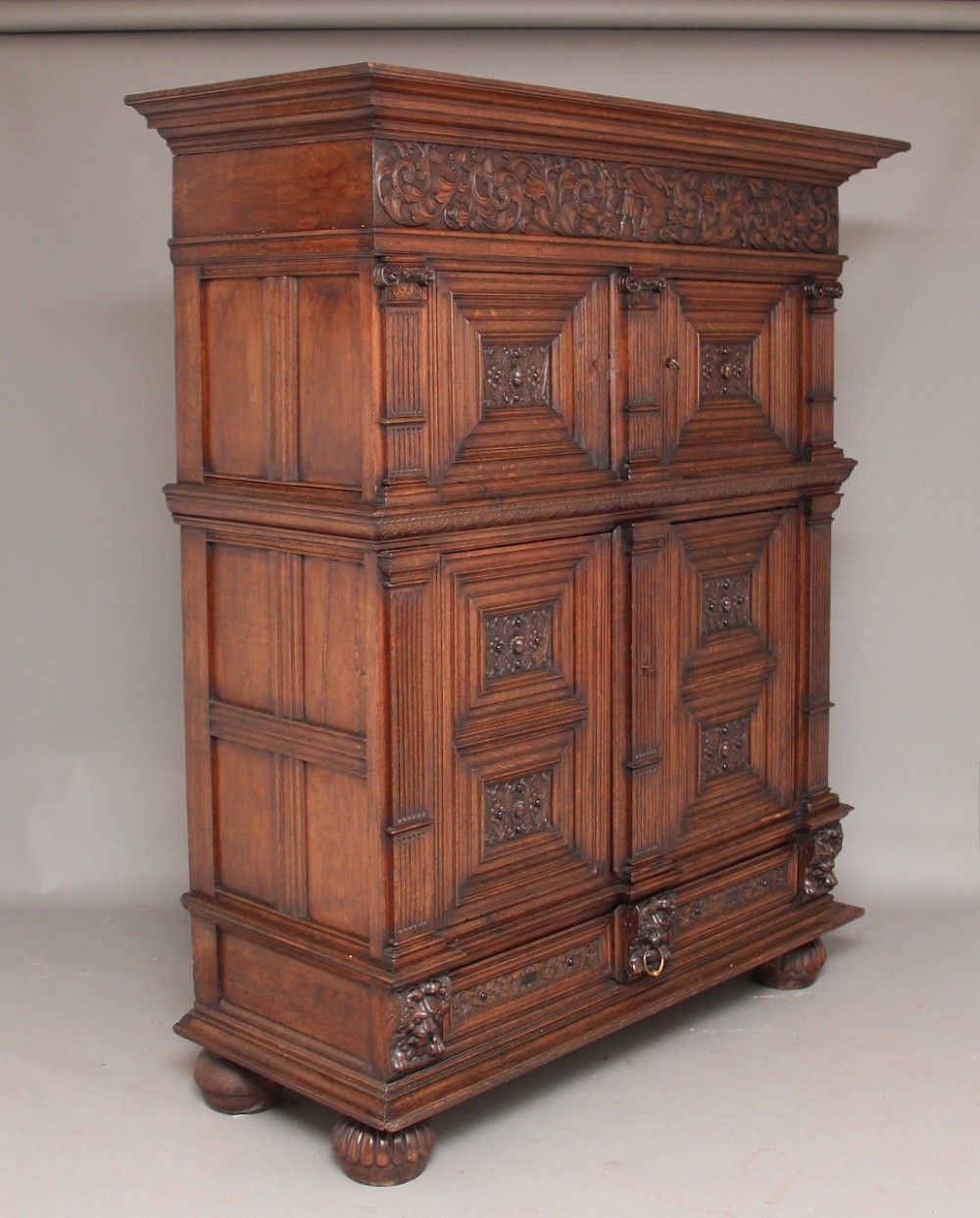 17th Century Flemish oak cupboard