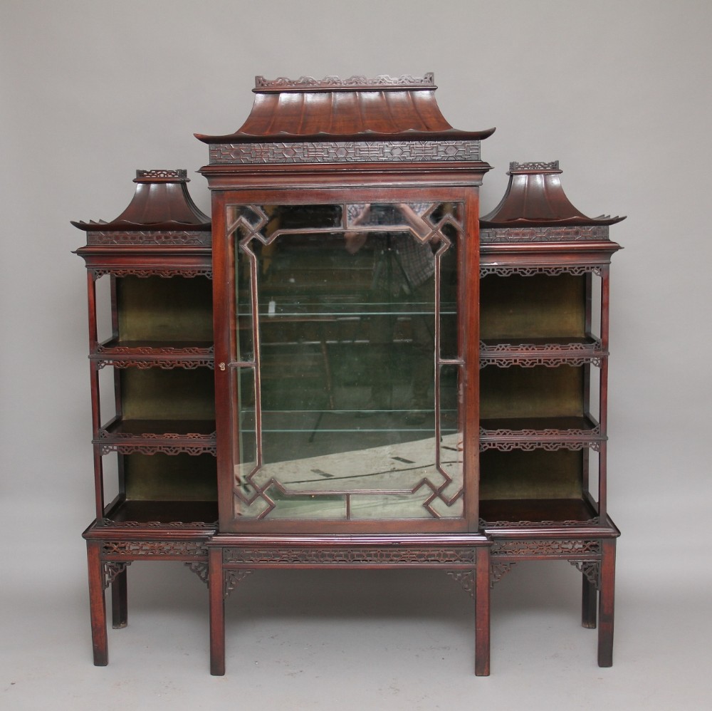 Early 20th Century display cabinet