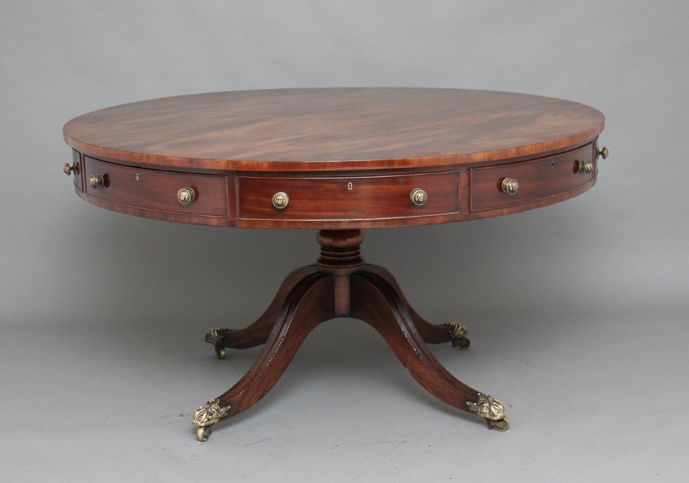 Early 20th Century mahogany drum table