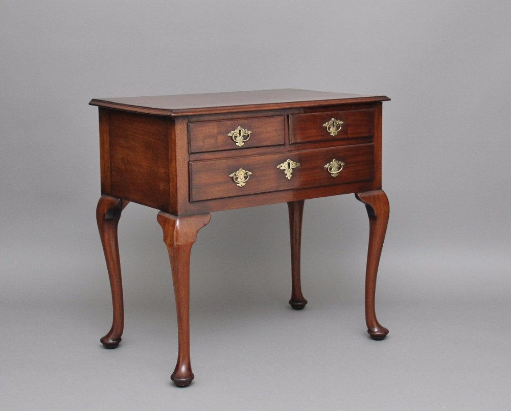 18th Century mahogany lowboy