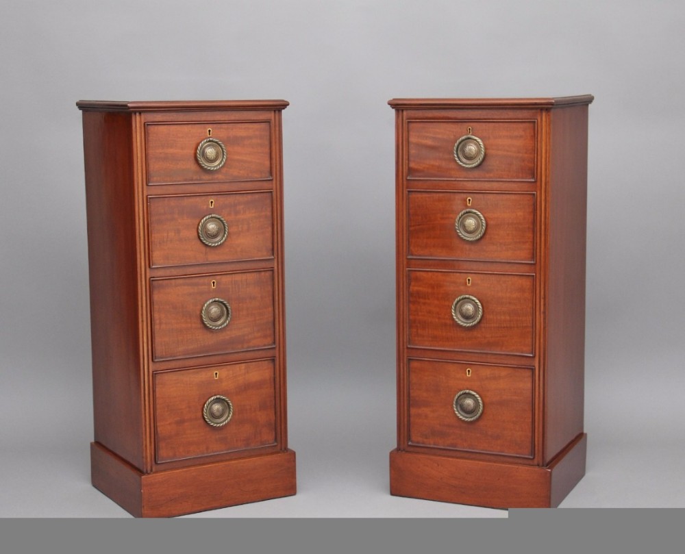 Pair early 20th Century mahogany bedside chest's 